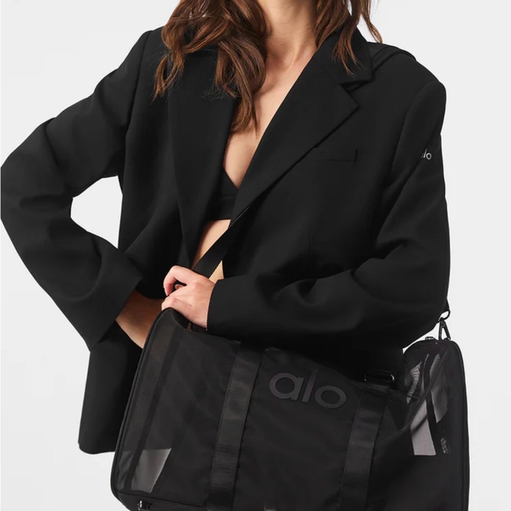 NWT ALO YOGA Sheer Duffle Bag Col:black  $228 - Picture 3 of 9